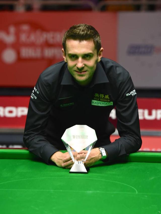 杨鸣谈到球 杨鸣谈到球