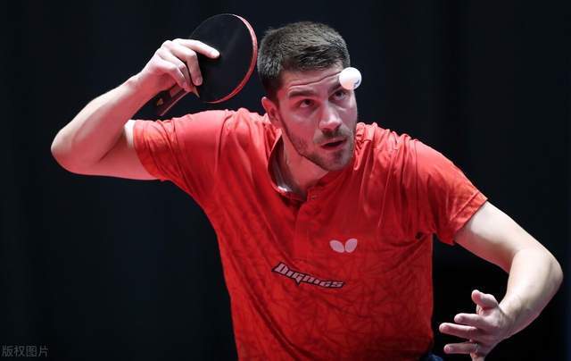 与队友形成 与队友形成